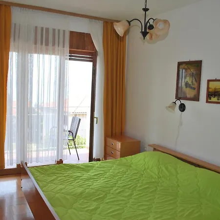 Mary * ツリクヴェニツァ